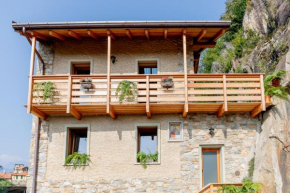Green Chalet Scalotta - Nature Relax Lake view with Jacuzzi and Spa Dervio